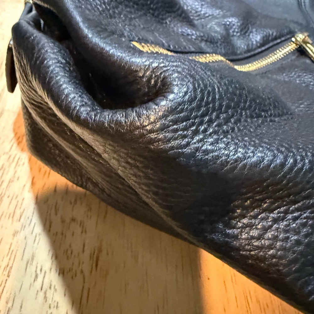 Michael Kors Portland Black Pebbled Leather Hobo Tote Shoulder Handbag Purse - Picture 2 of 11